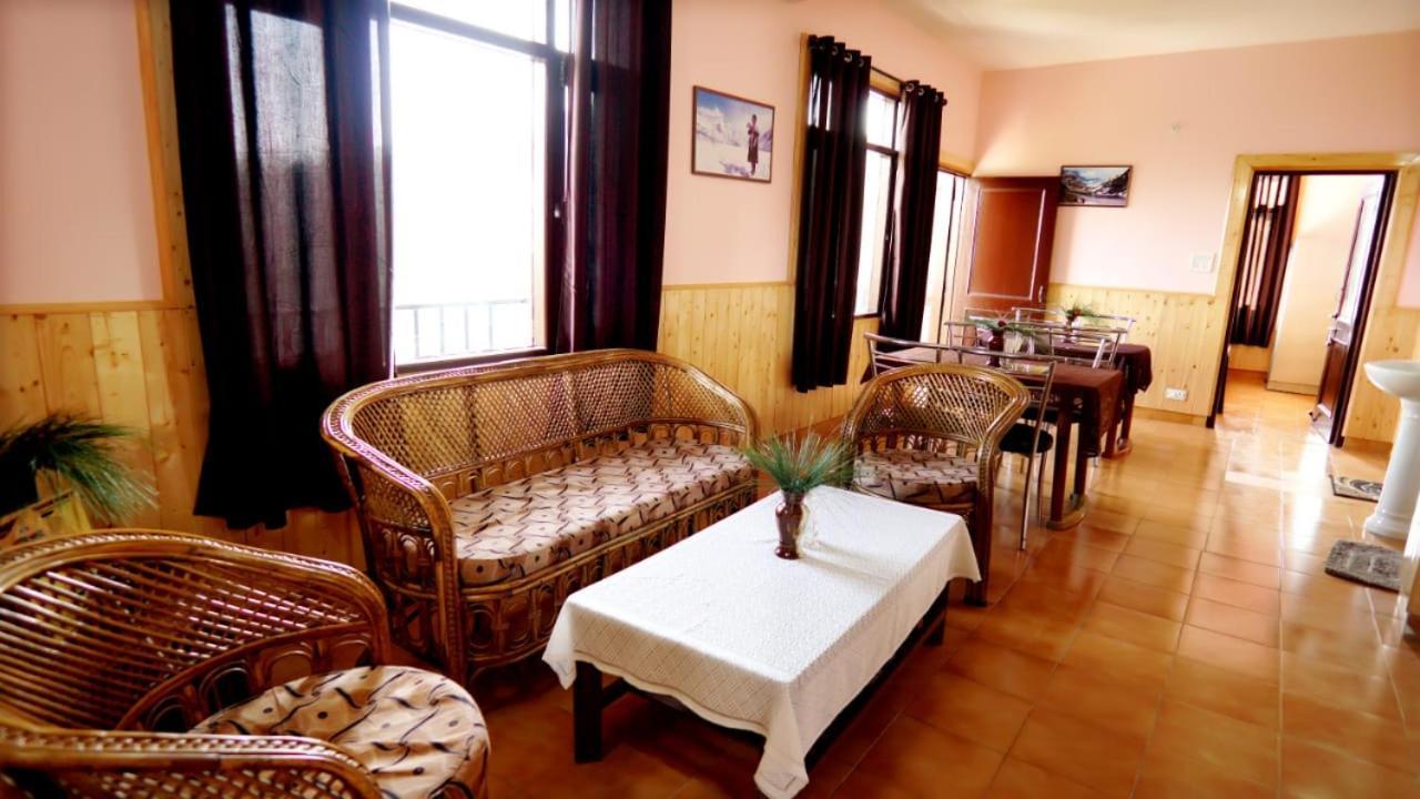 Thakur Homes- Couple And Family Friendly Homestay Σίμλα Εξωτερικό φωτογραφία
