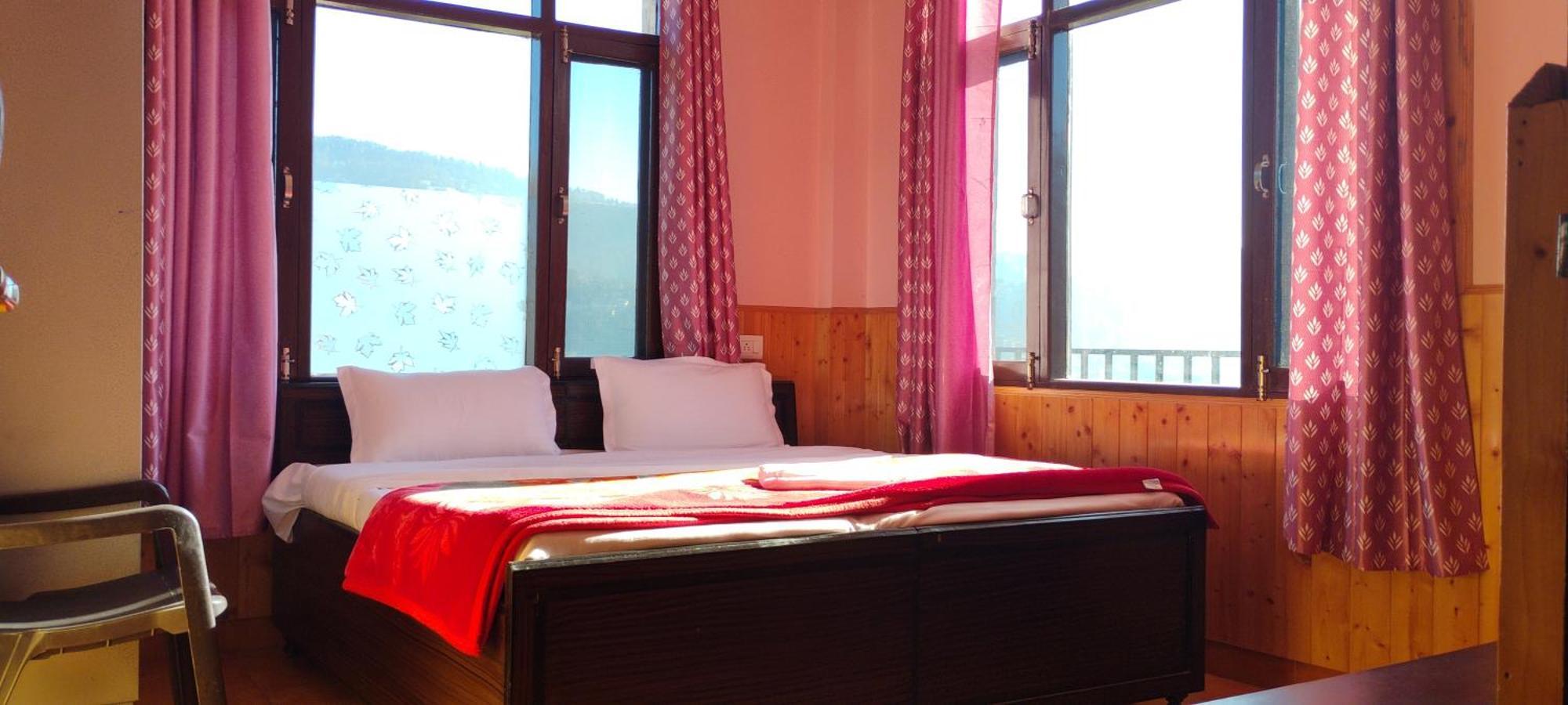Thakur Homes- Couple And Family Friendly Homestay Σίμλα Εξωτερικό φωτογραφία