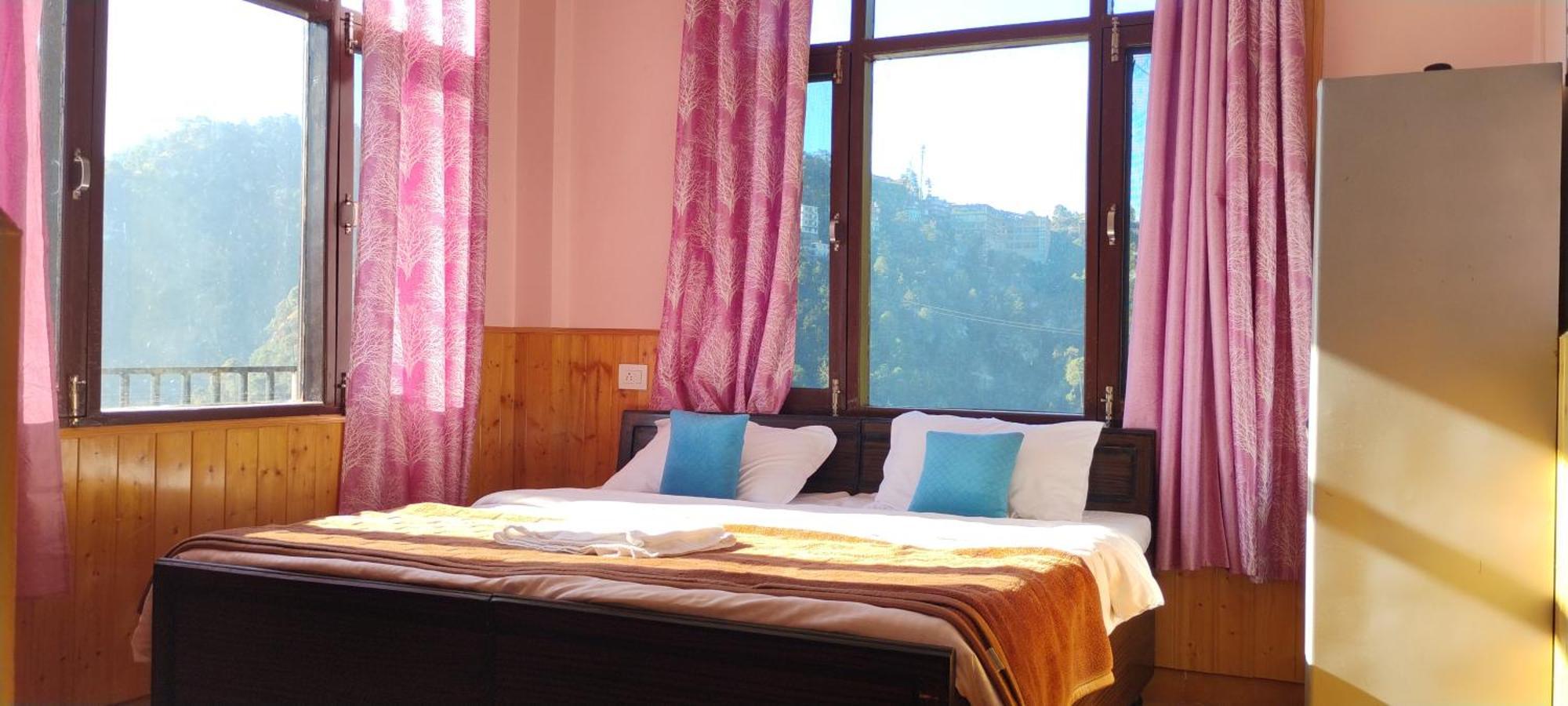 Thakur Homes- Couple And Family Friendly Homestay Σίμλα Εξωτερικό φωτογραφία