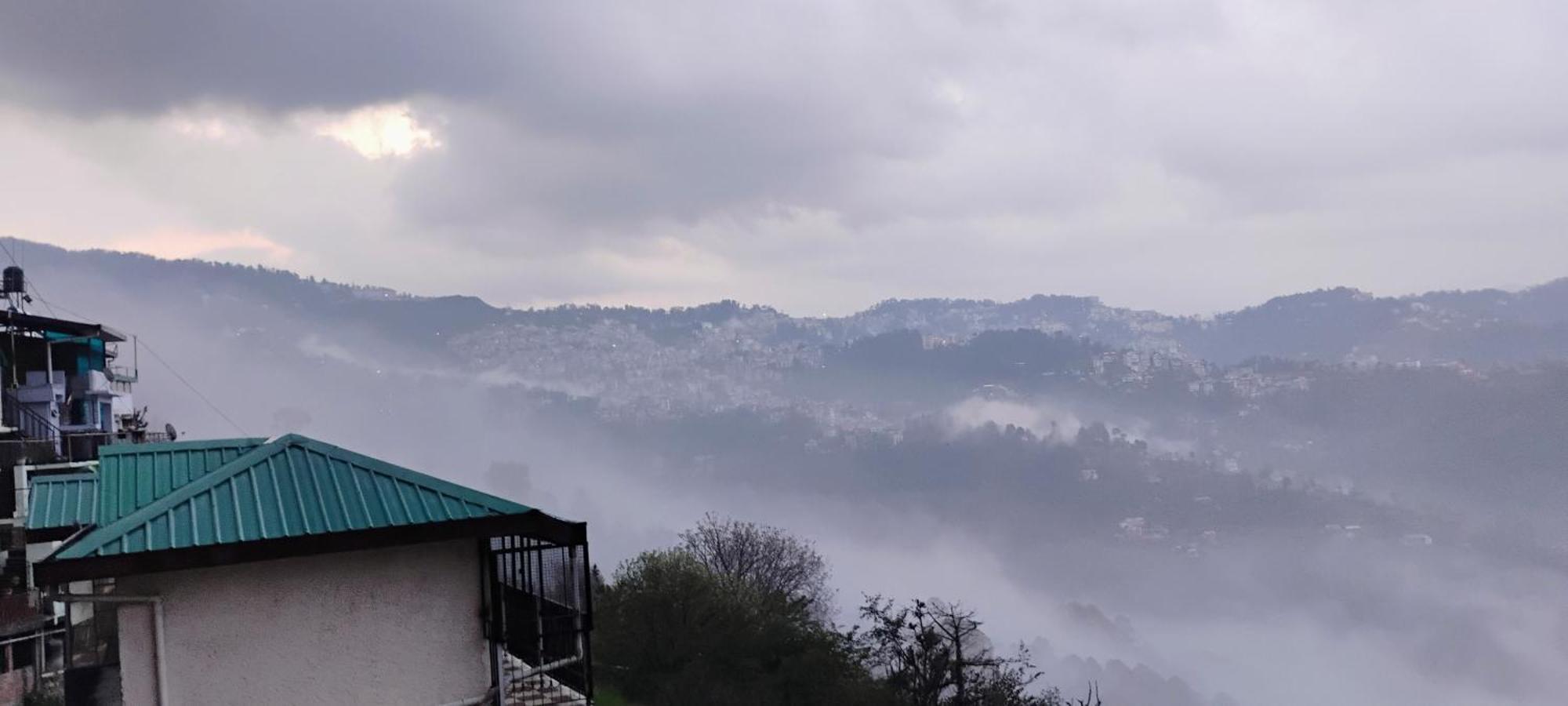 Thakur Homes- Couple And Family Friendly Homestay Σίμλα Εξωτερικό φωτογραφία